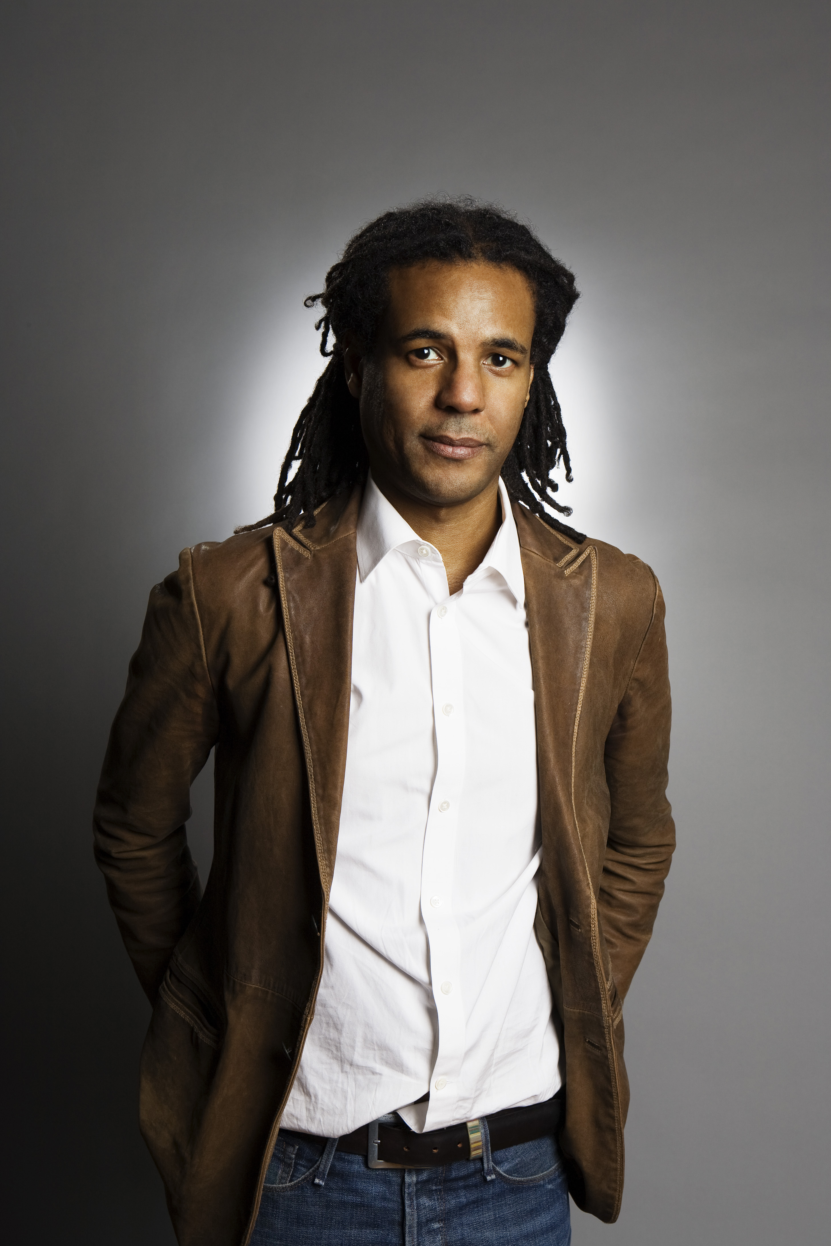 COLSON WHITEHEAD